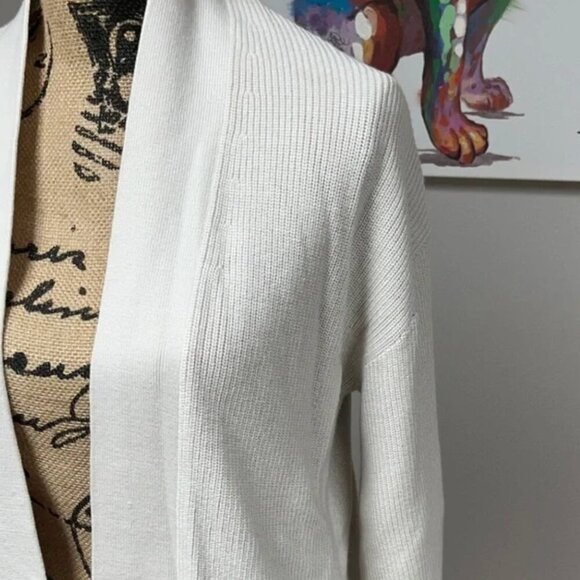Lululemon Cream Cardigan 0 - Picture 2 of 5